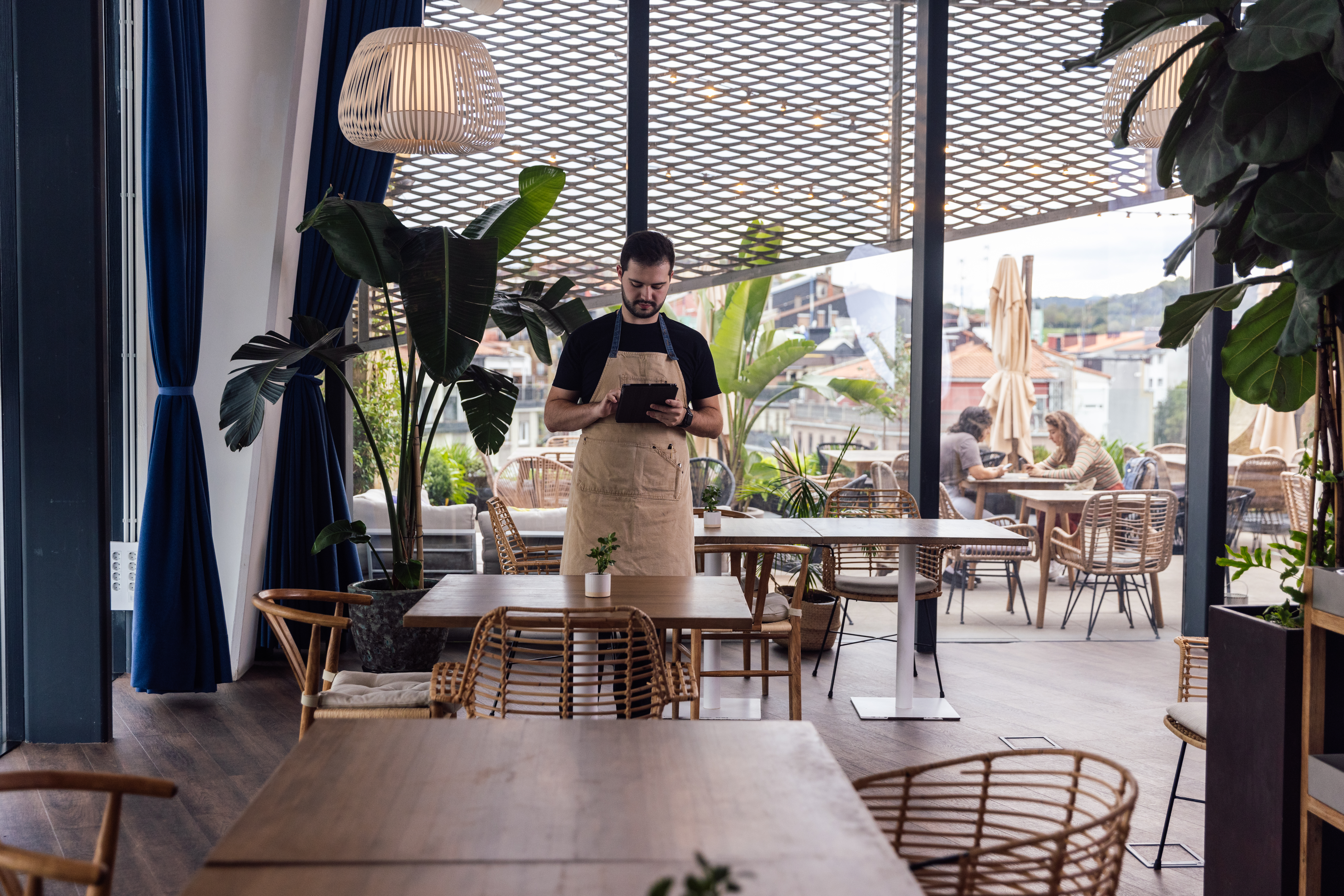 Dining Room Management and Guest Experience (Online with On-site Experience)