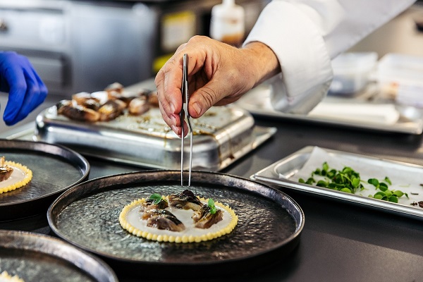 Cutting-Edge Culinary Techniques (Online)